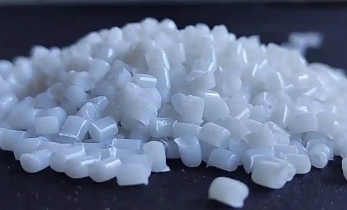 凯柏胶宝®推出适用于汽车外饰的低碳TPE THERMOLAST® R